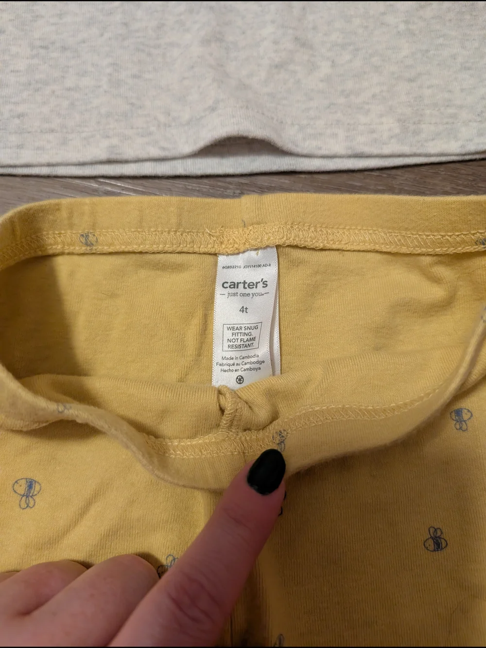 Girls Heather Cream & Yellow Bee Pajama Set